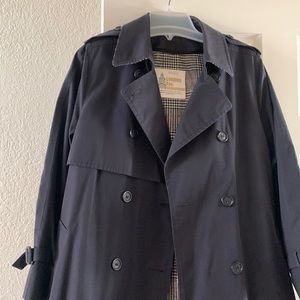 London Fog Trench coat from shoulder length 45.5 inches